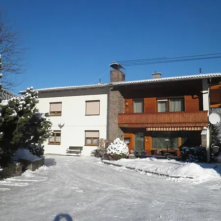 Haus Stratton *