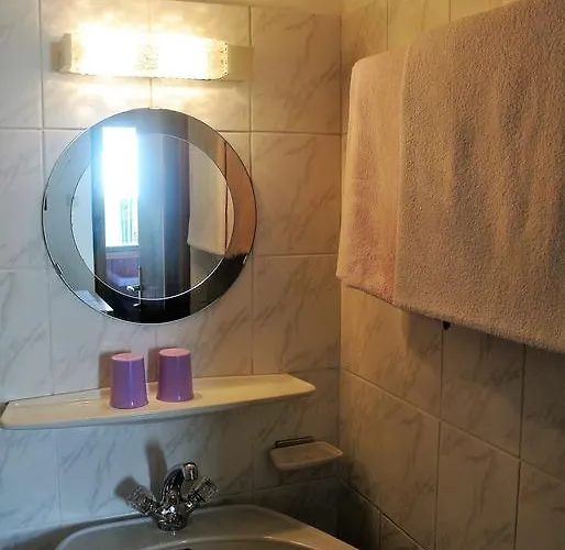 Haus Stratton Апартаменти *