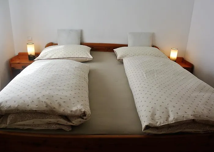 Haus Stratton Апартаменти *