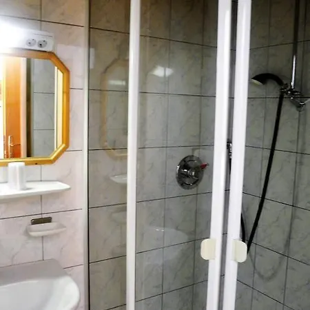 Haus Stratton شقة